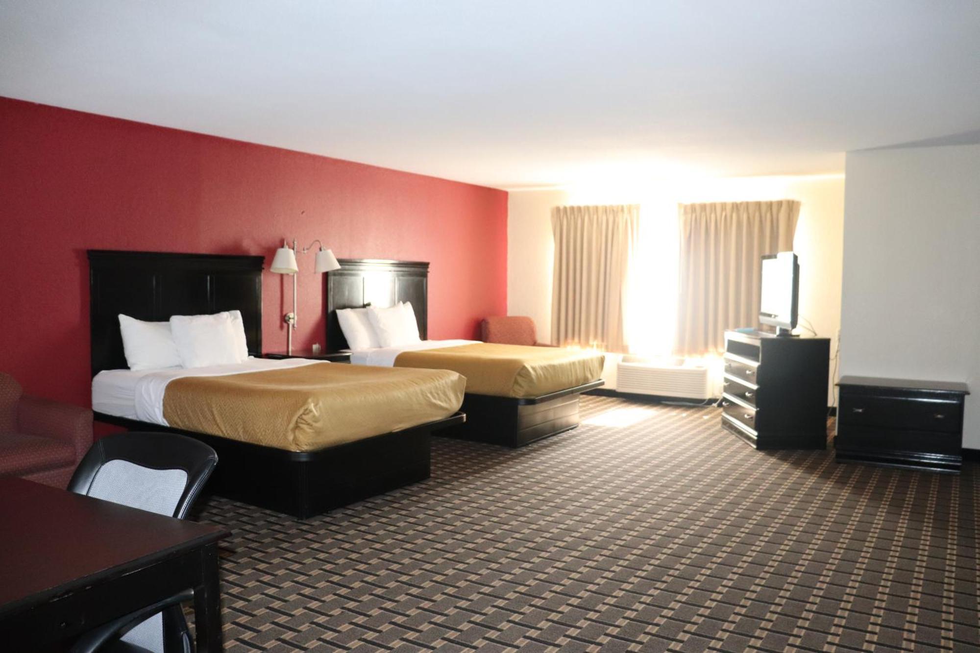 Econo Lodge Inn & Suites Wisconsin Dells Exterior photo